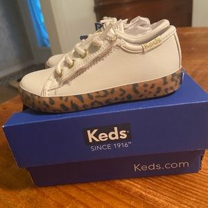 Leopard cheetah animal print white keds